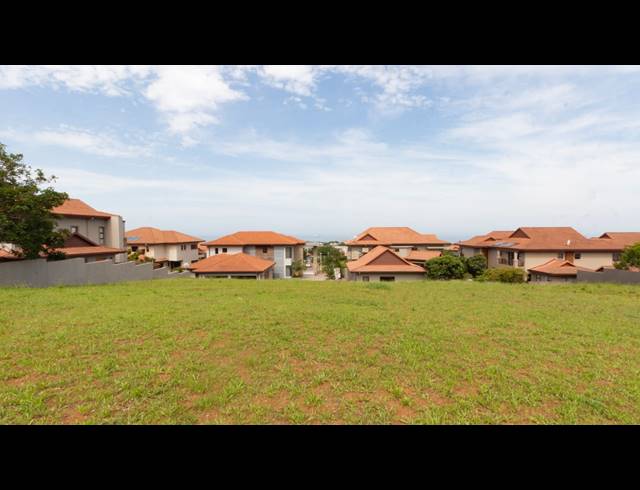 1,075M² VACANT LAND FOR SALE IN IZINGA